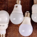 Українські пенсіонери безкоштовно зможуть отримати по 5 енергозберігаючих LED-ламп